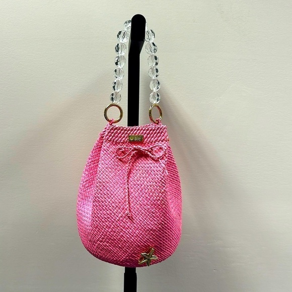 Holly Shae Designs Handbags - Holly Shae Designs Pink Straw Starfish Bucket Bag Preppy